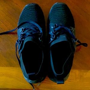 Merrell Black Tennis Shoes